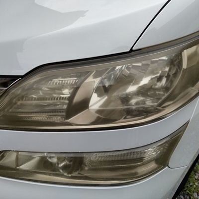 ヘッドライト磨き